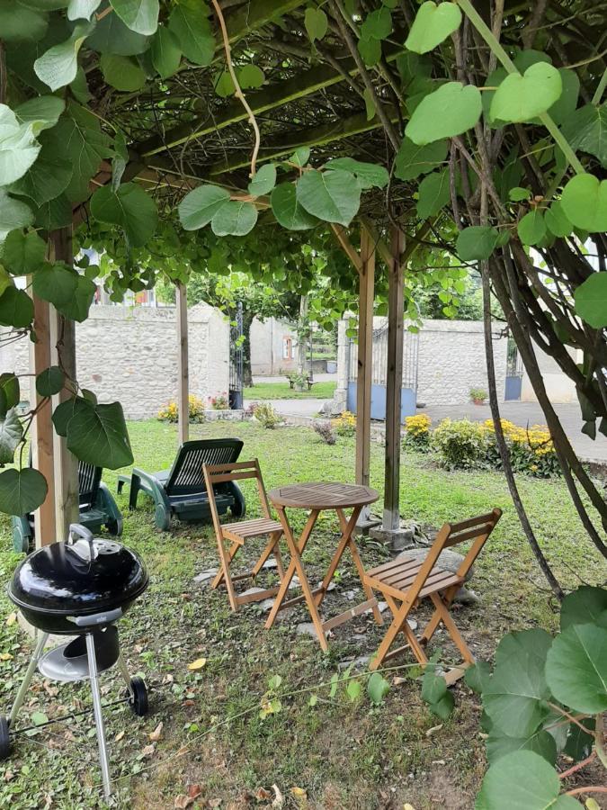 Bel Appartement Renove Dans Maison Bigourdane Pouzac Zewnętrze zdjęcie